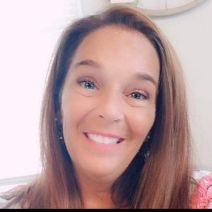 Meet your Posher, Michele